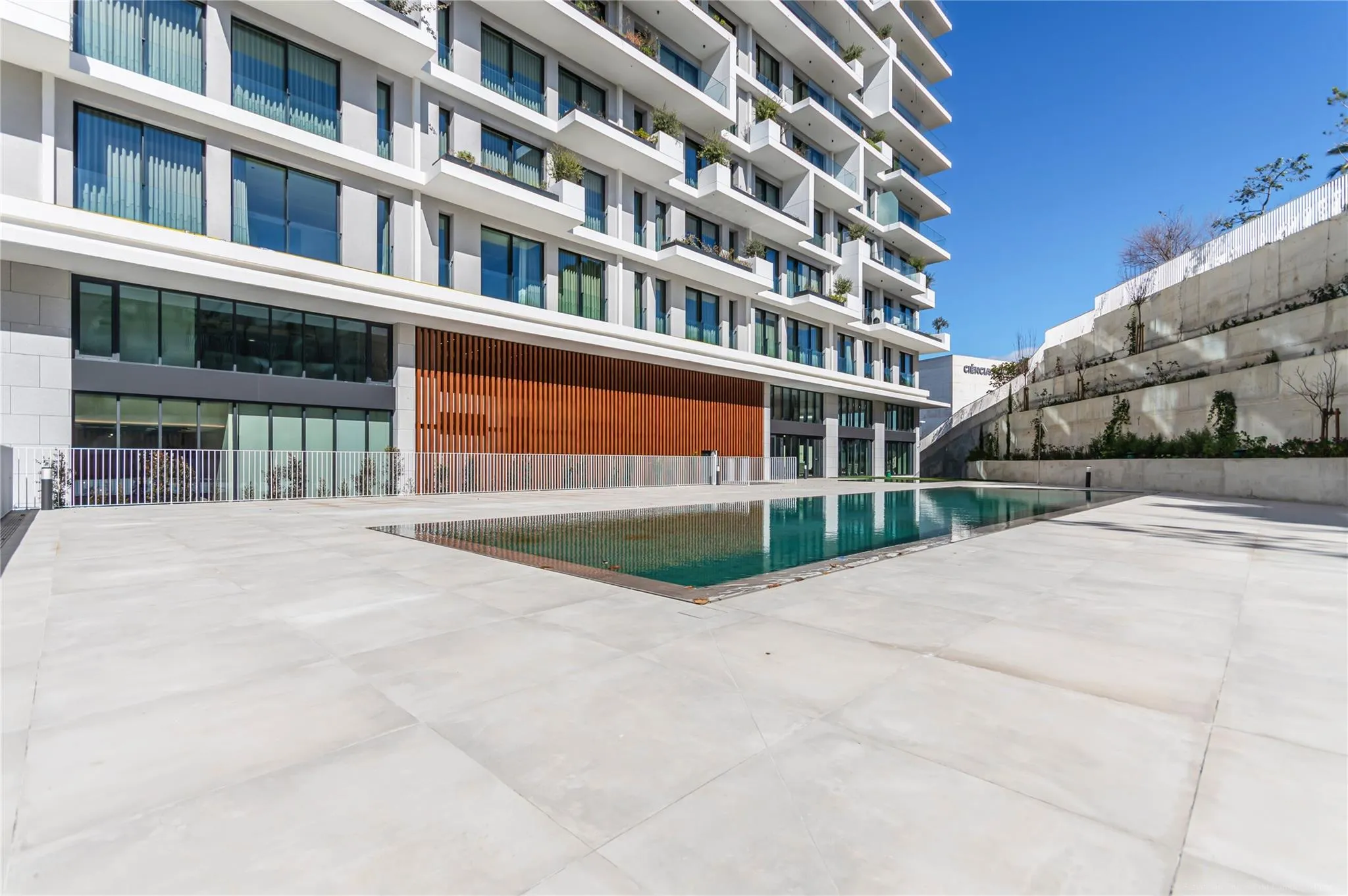 0 Praça Príncipe Perfeito 801