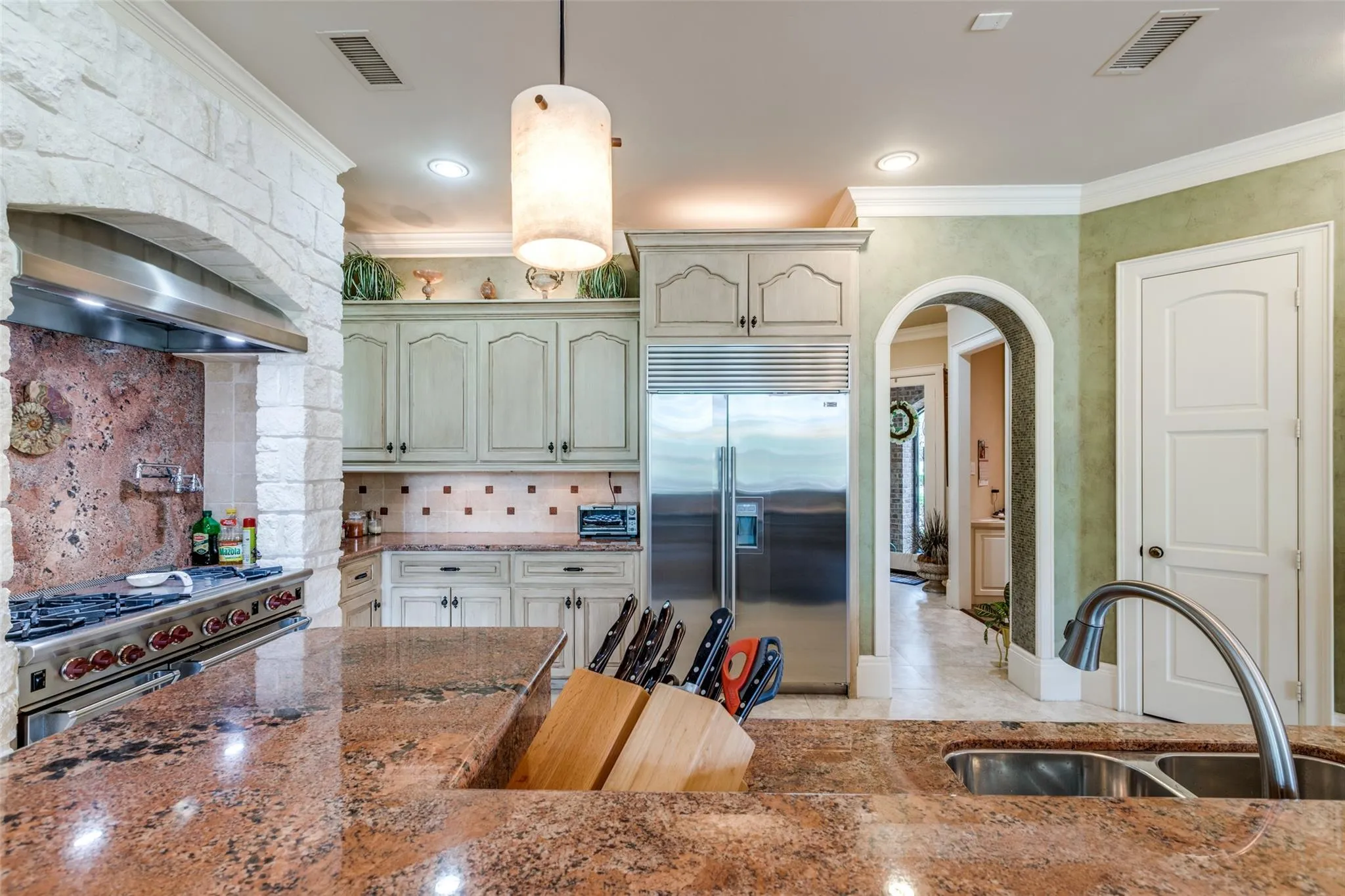 10 Player Green Place - The Woodlands