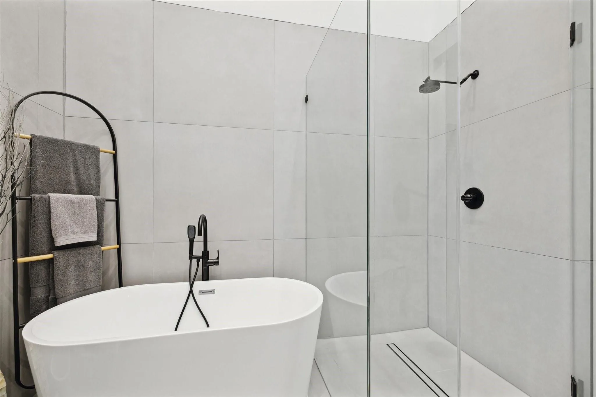 10528 Longleaf Drive