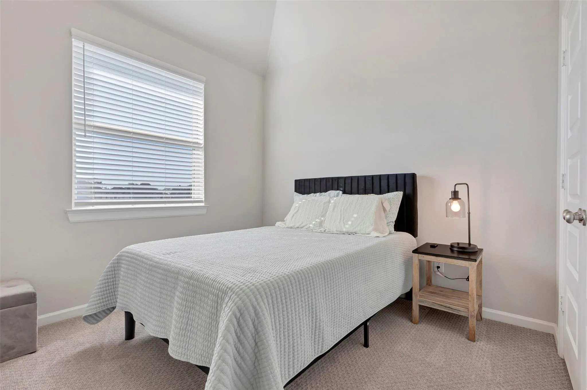 10619 Centre Green Way