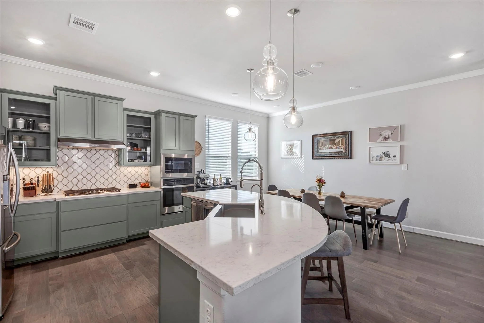 10619 Centre Green Way