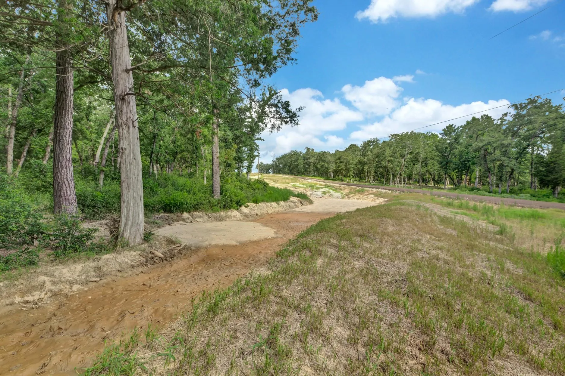 1294 Private Road 1311