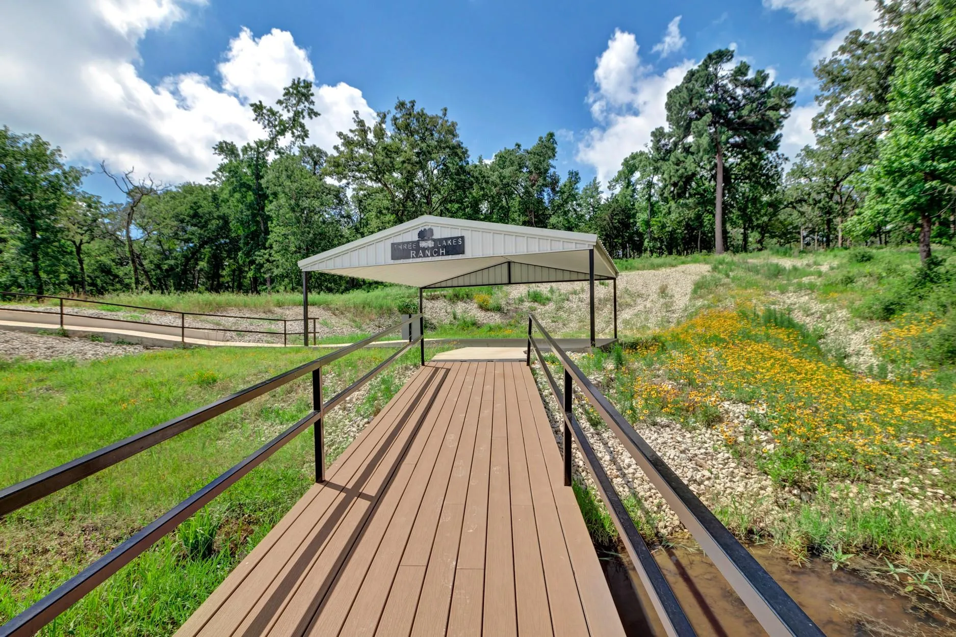 1294 Private Road 1311