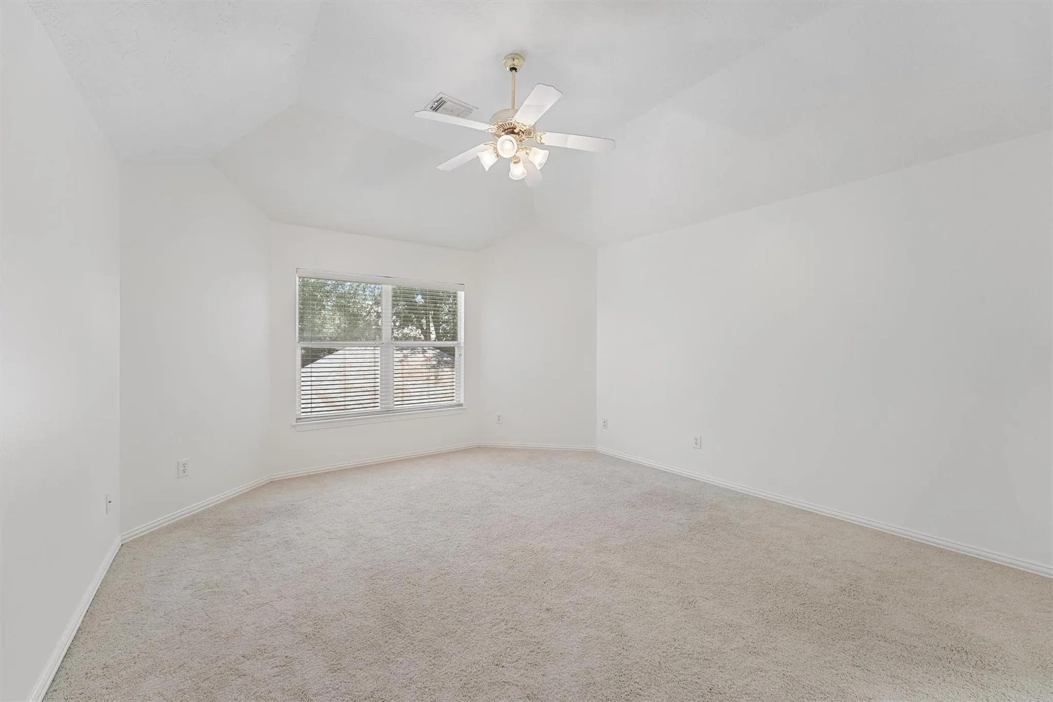 131E Mirror Ridge Circle-The-Woodlands