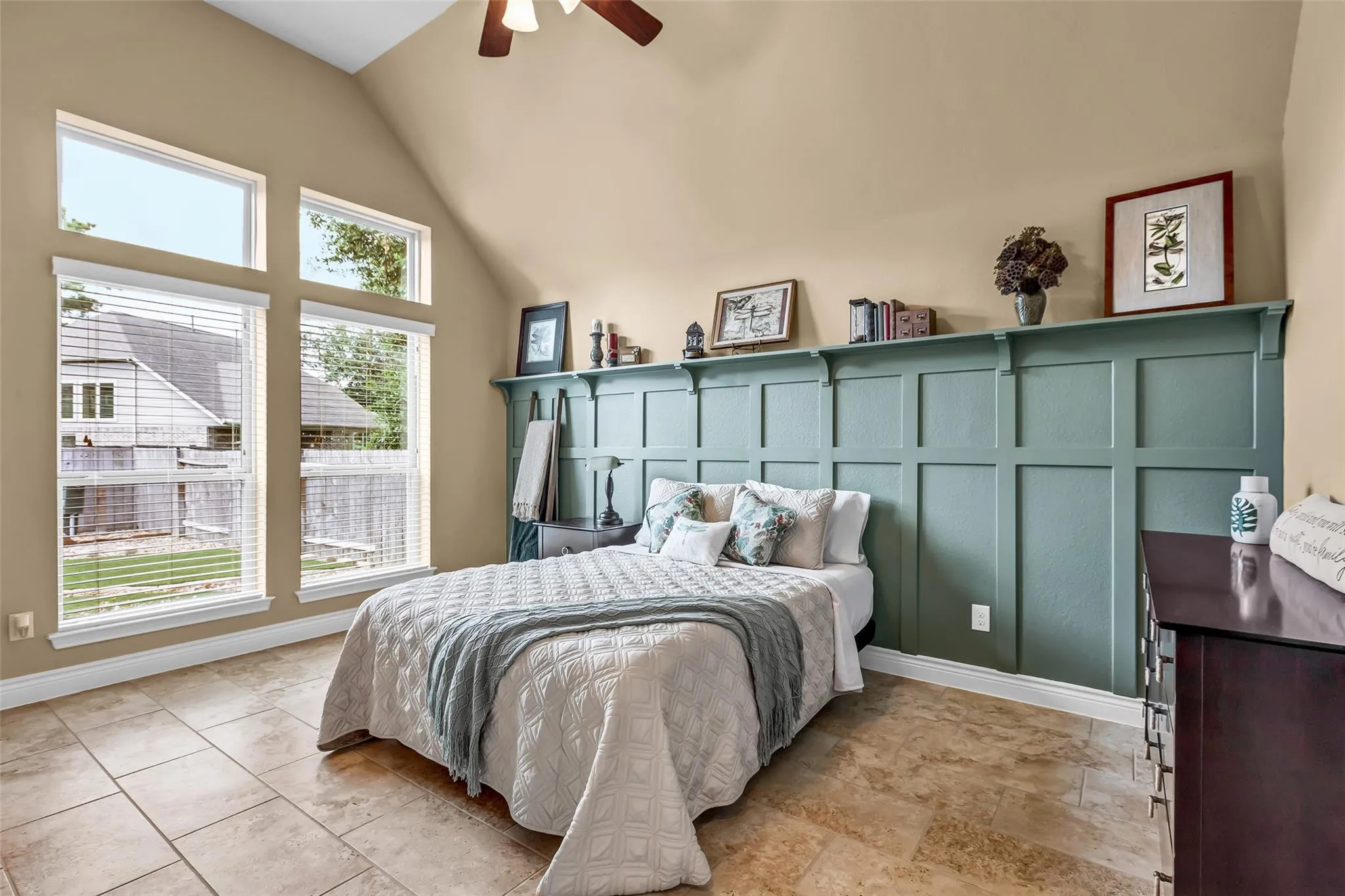 138 Trophy Canyon Drive