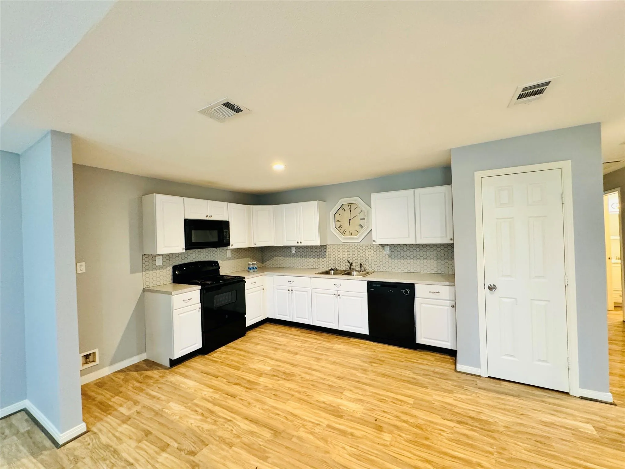 15357 Ben Wiggins Road B