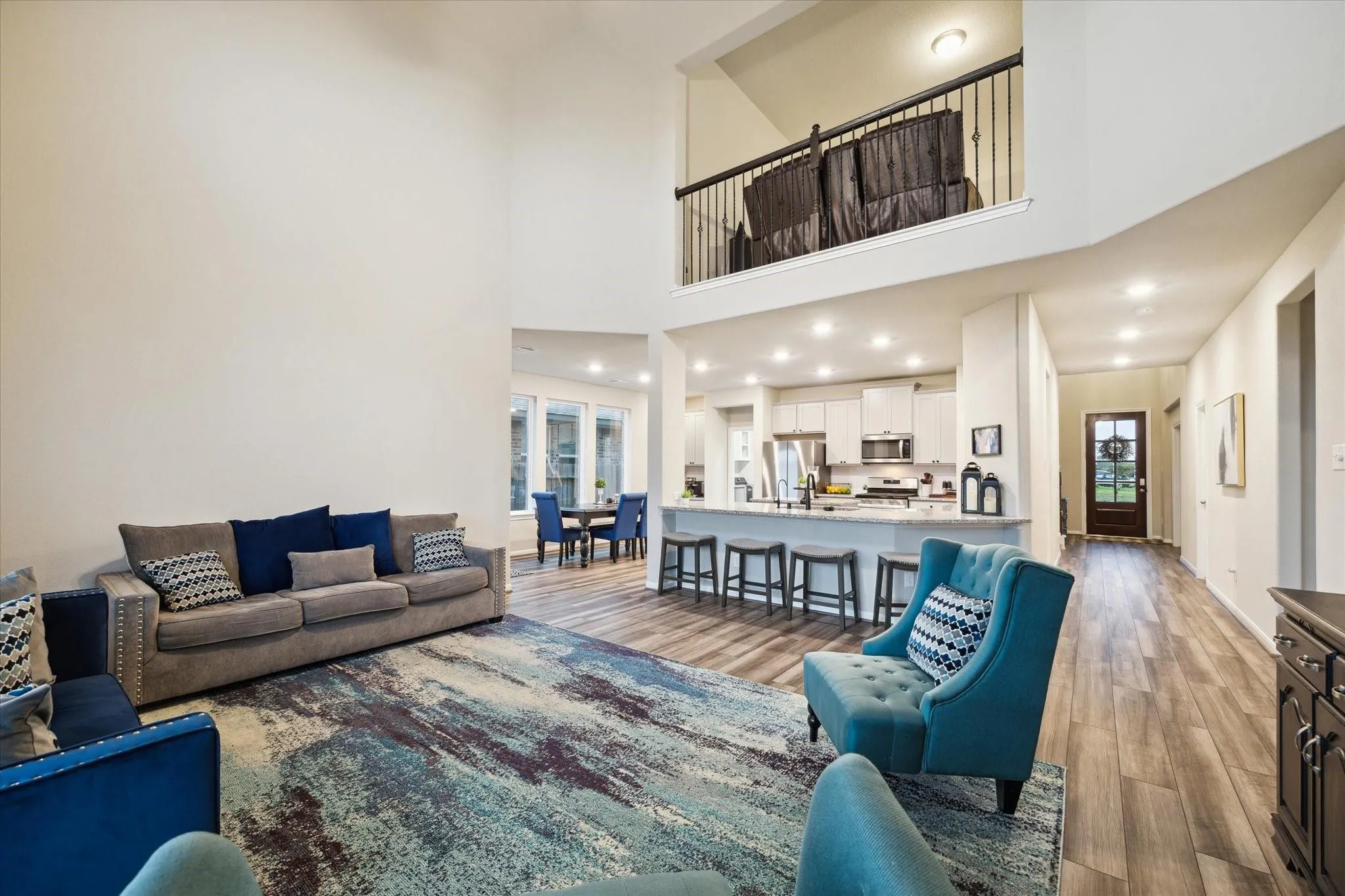 17218 Roxburgh Lake Lane