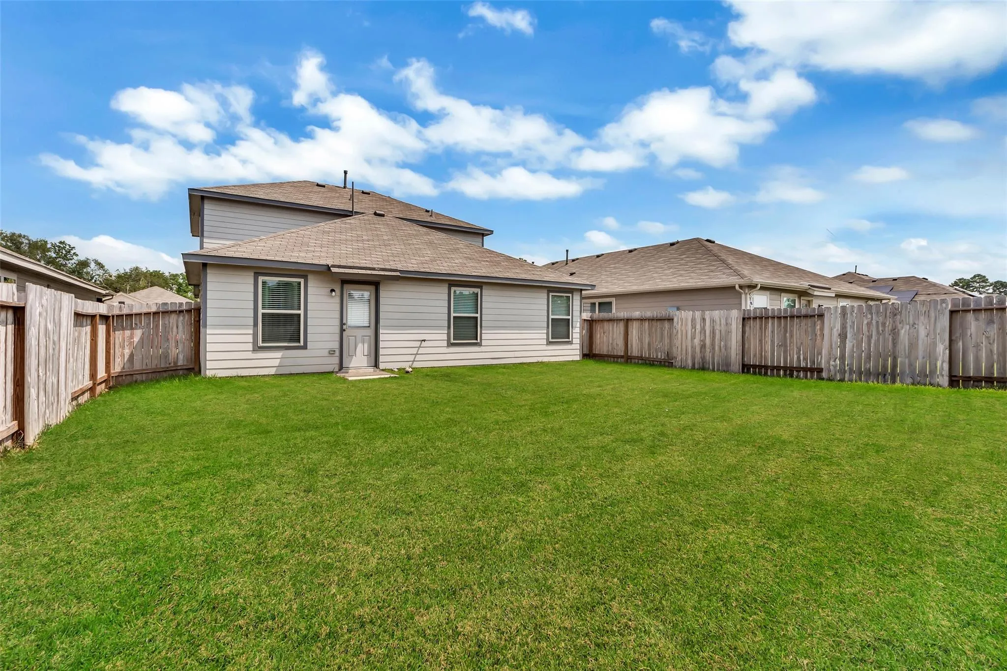 18611 Scarlet Meadow Lane