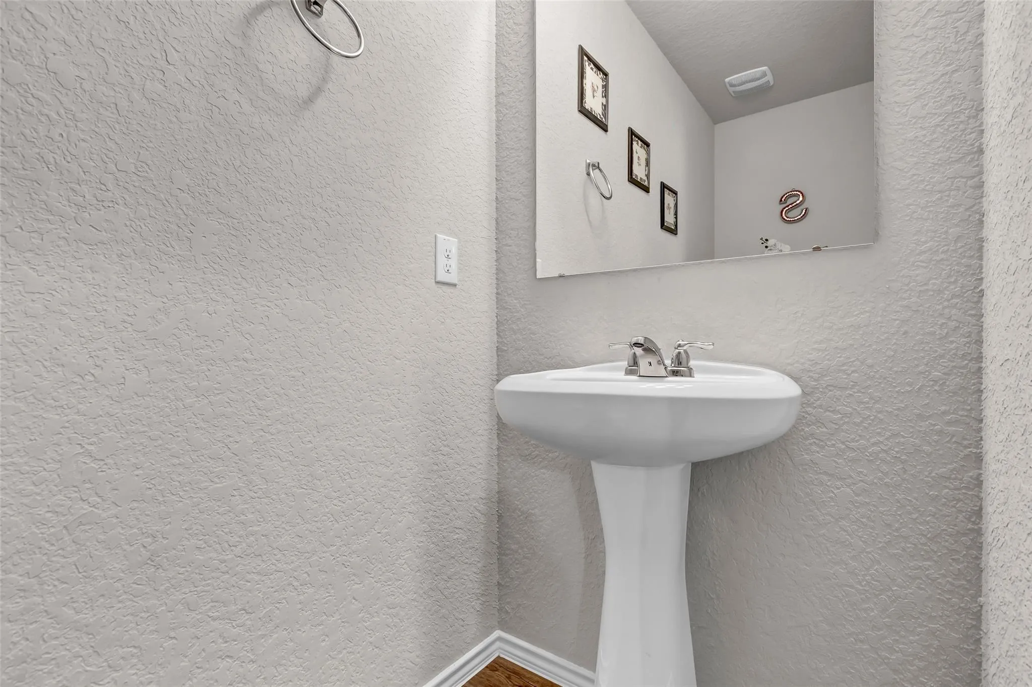 18611 Scarlet Meadow Lane