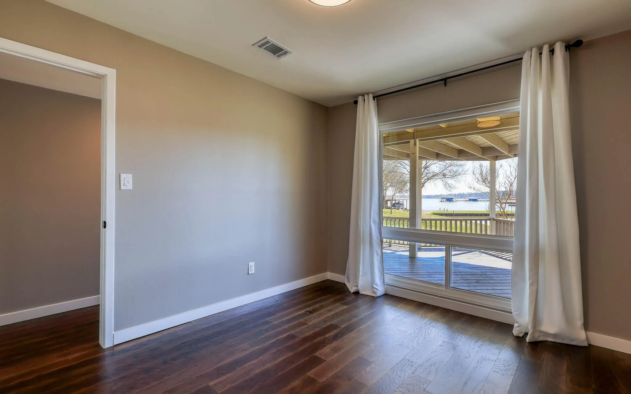 190 Harbour Row Drive