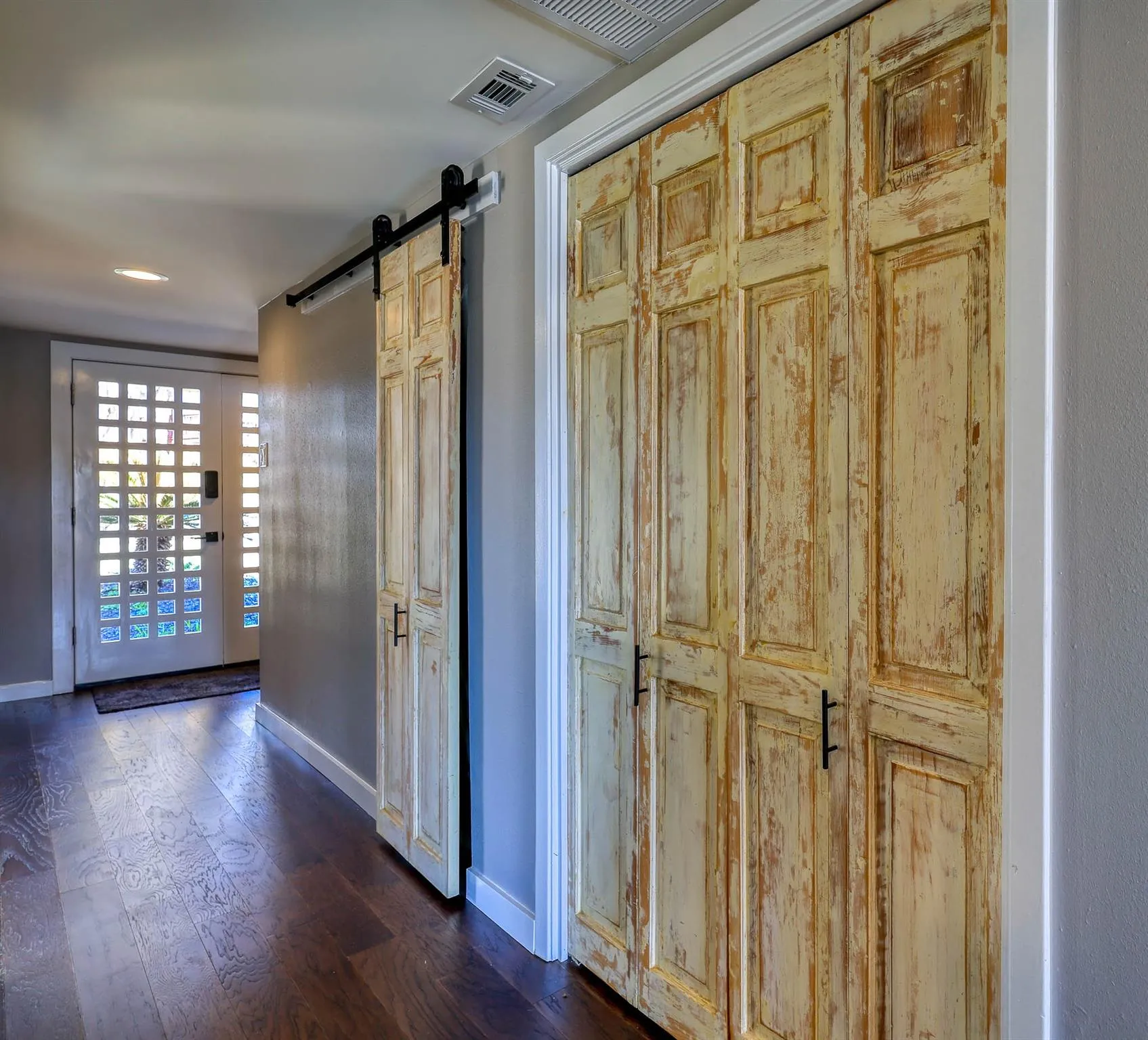 190 Harbour Row Drive