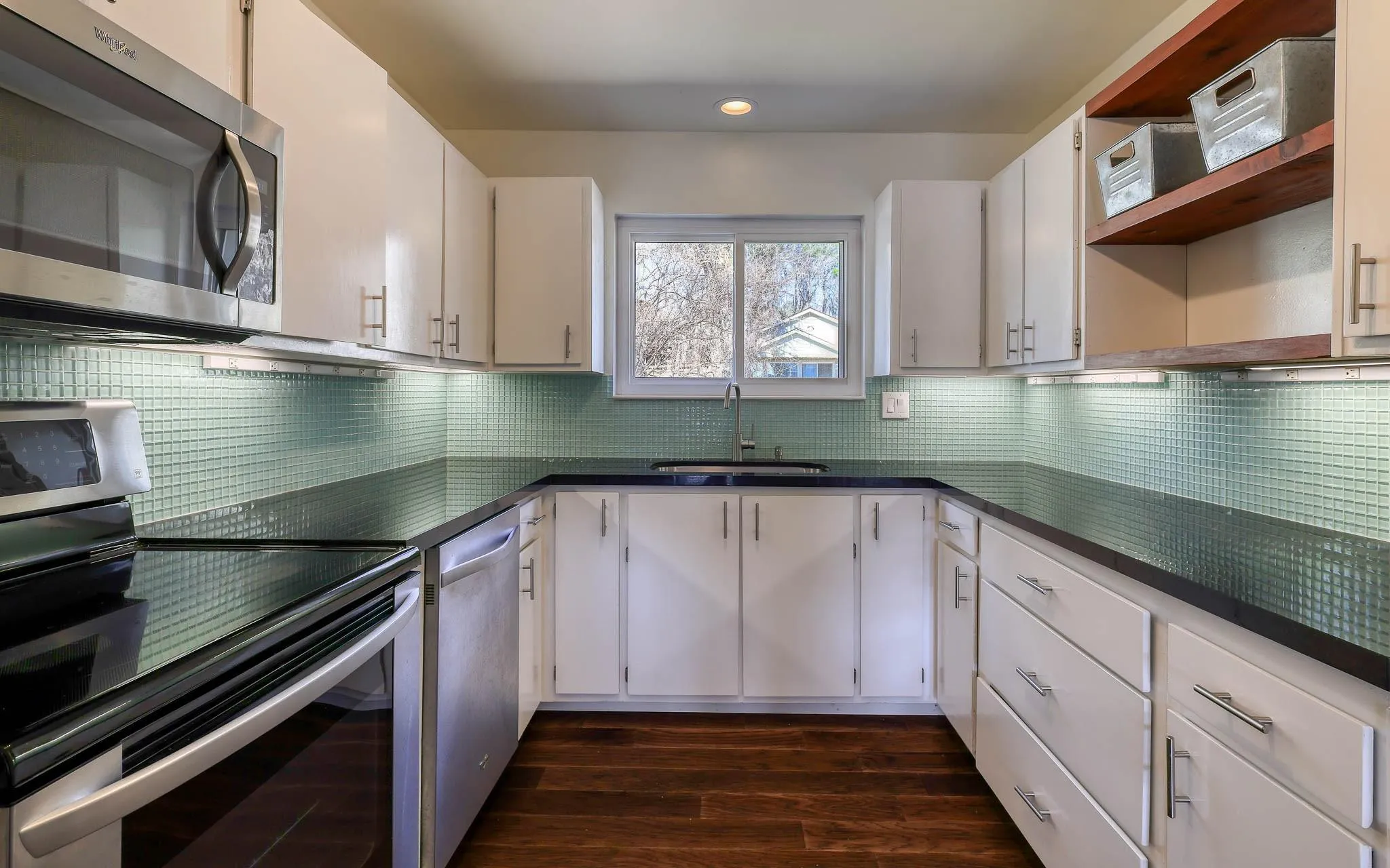 190 Harbour Row Drive