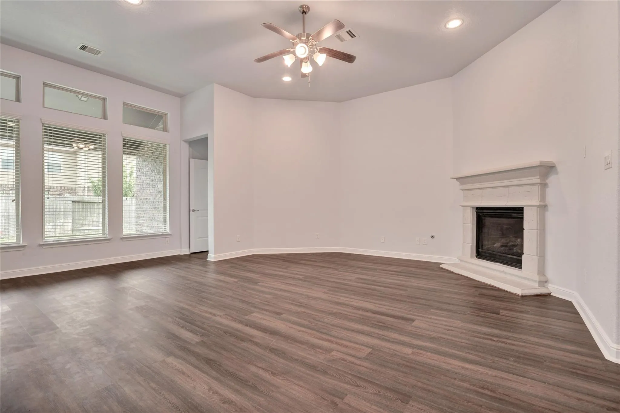 19123 Arcadia Cove Court