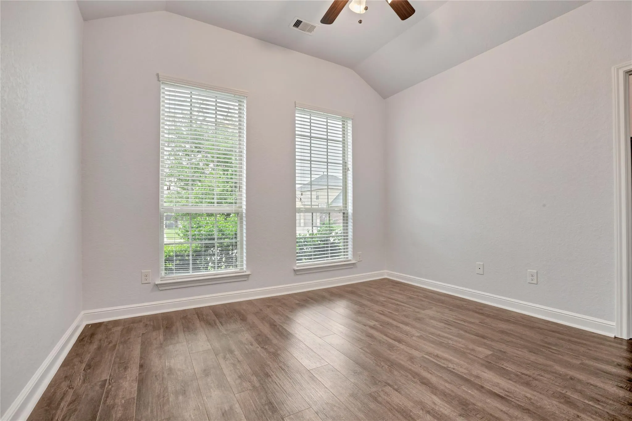 19123 Arcadia Cove Court