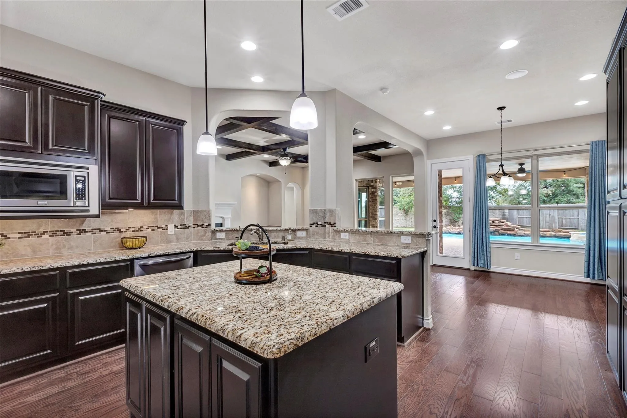 19303 Sanctuary Robin Lane