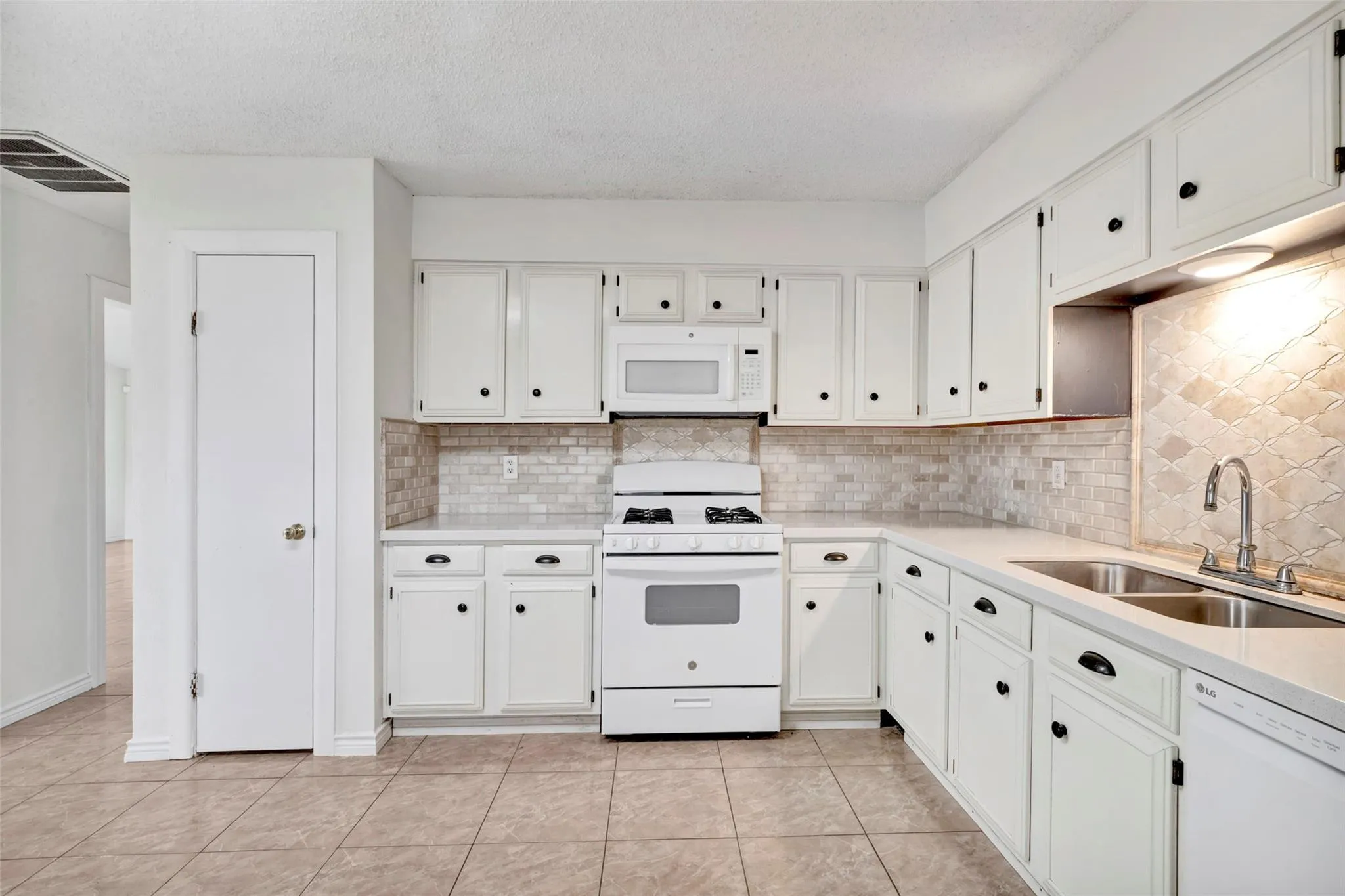 20139 Dawn Mist Drive