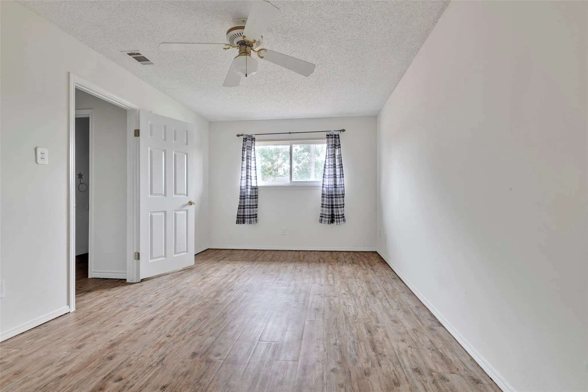 20139 Dawn Mist Drive