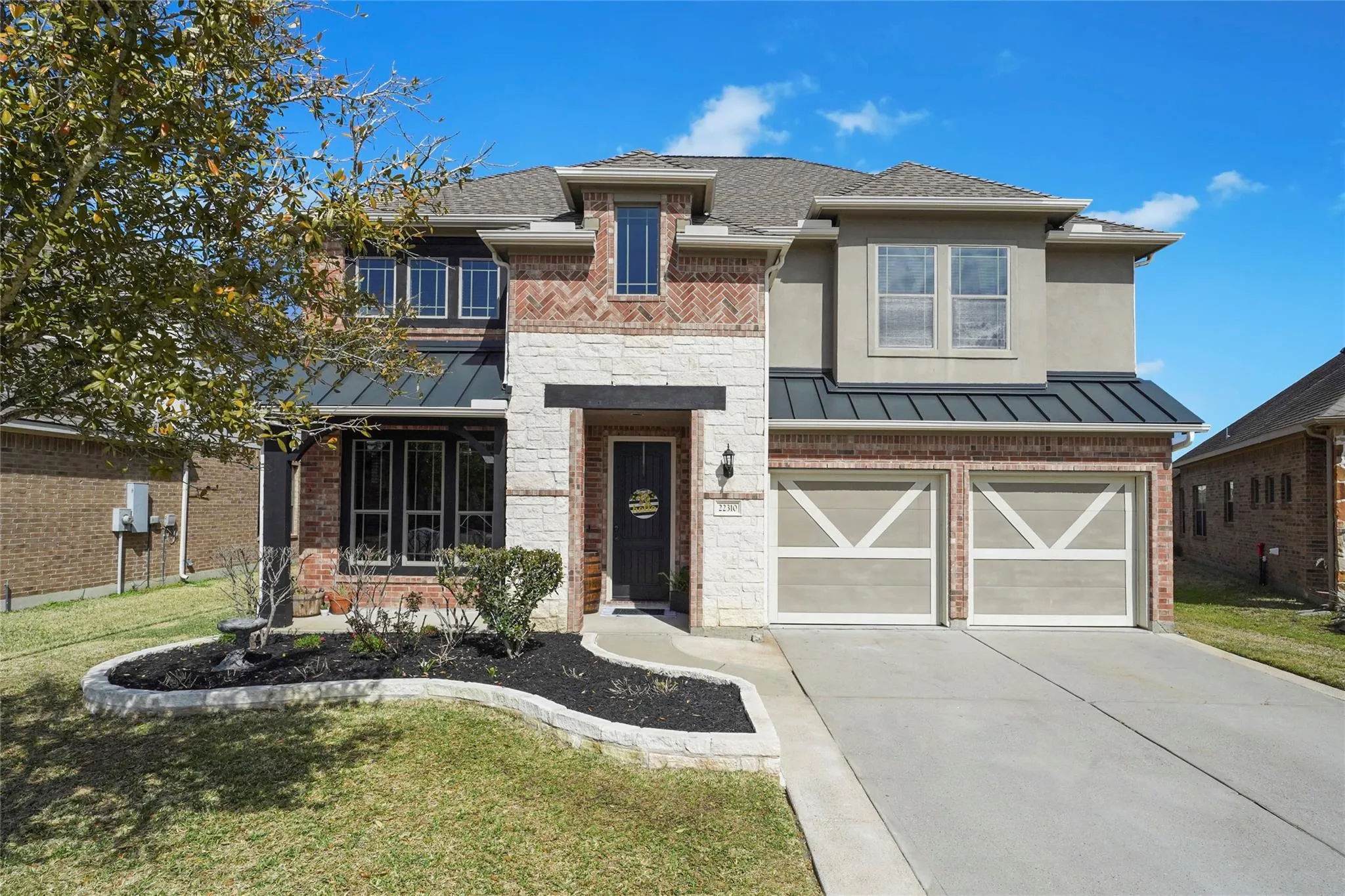 22310 Mosshall Court