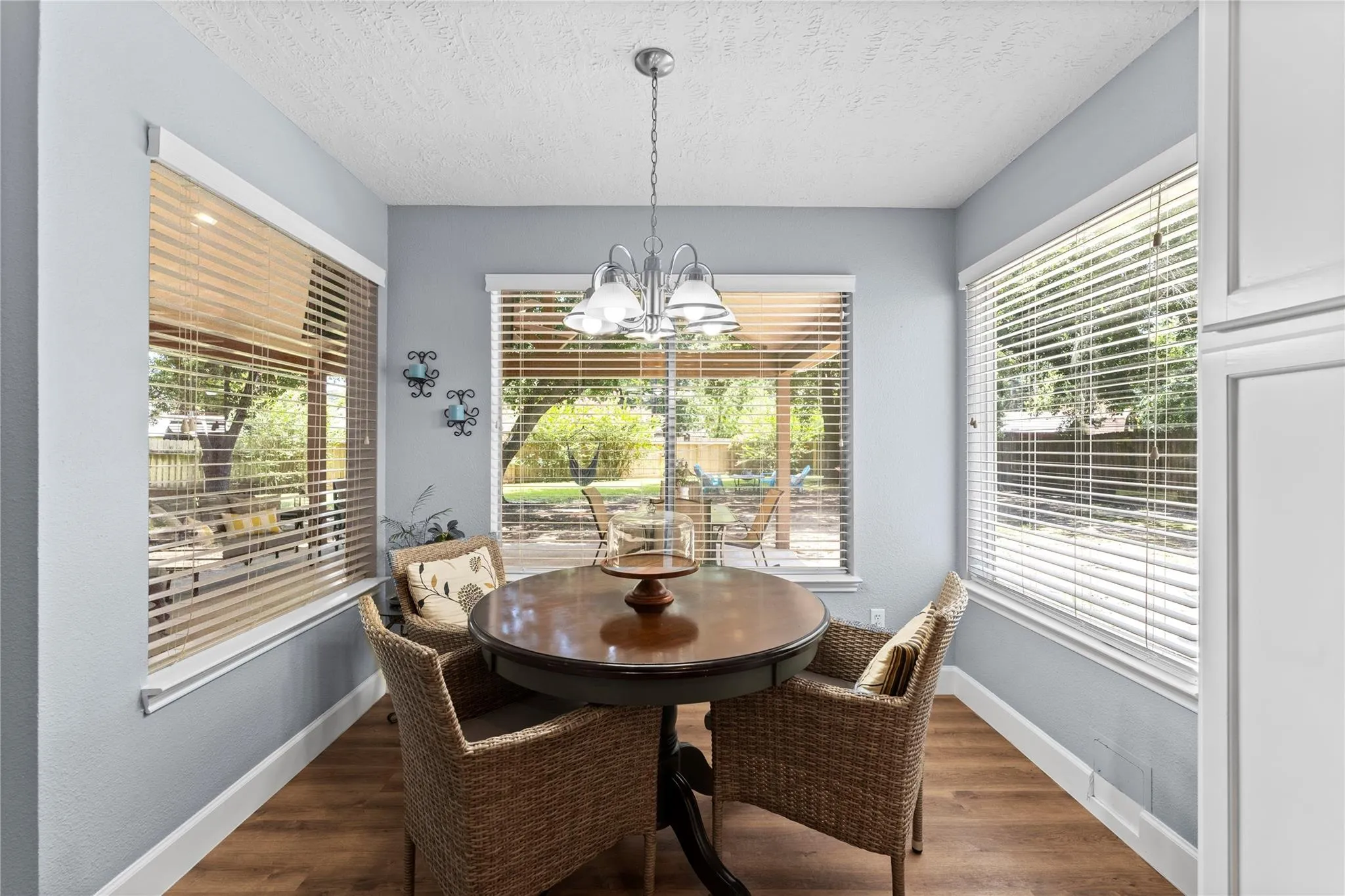 24002 Spring Sunset Dr Drive