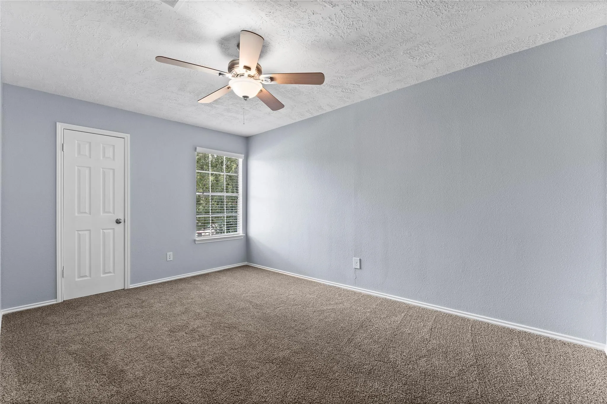 24002 Spring Sunset Dr Drive