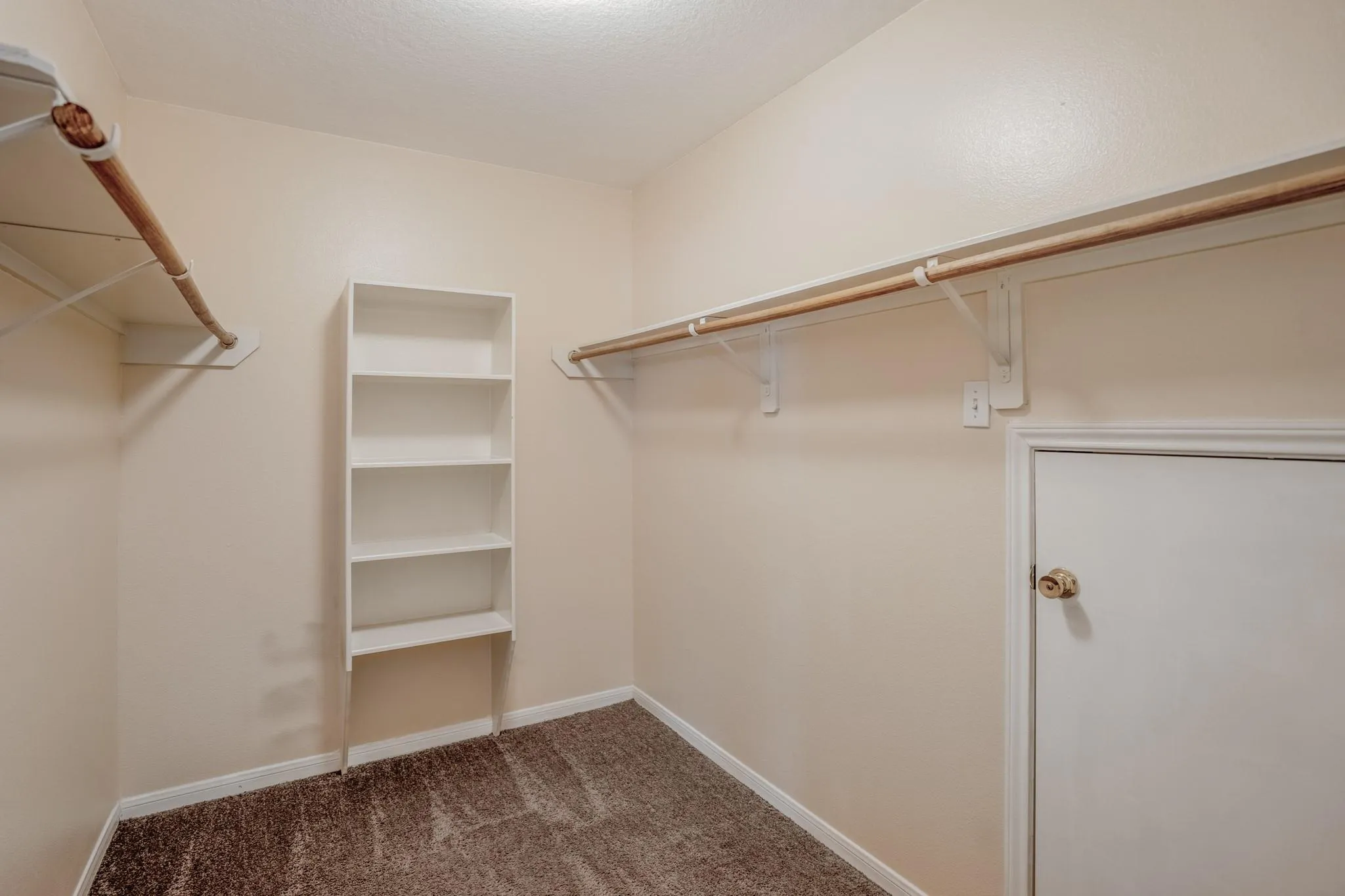 2414 Stiller Ridge Way