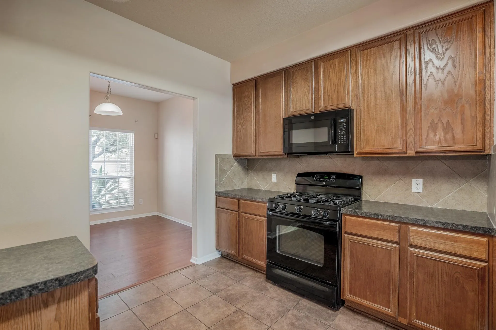 2414 Stiller Ridge Way