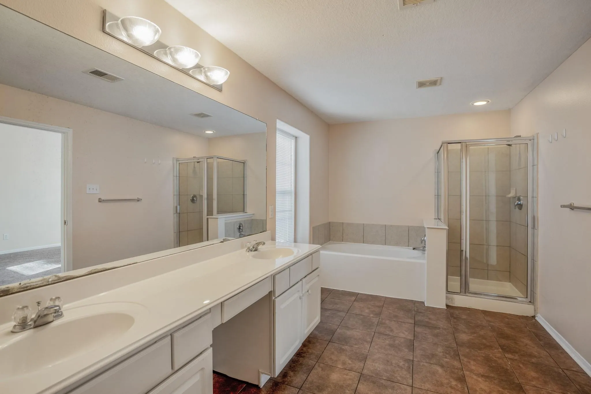 2414 Stiller Ridge Way