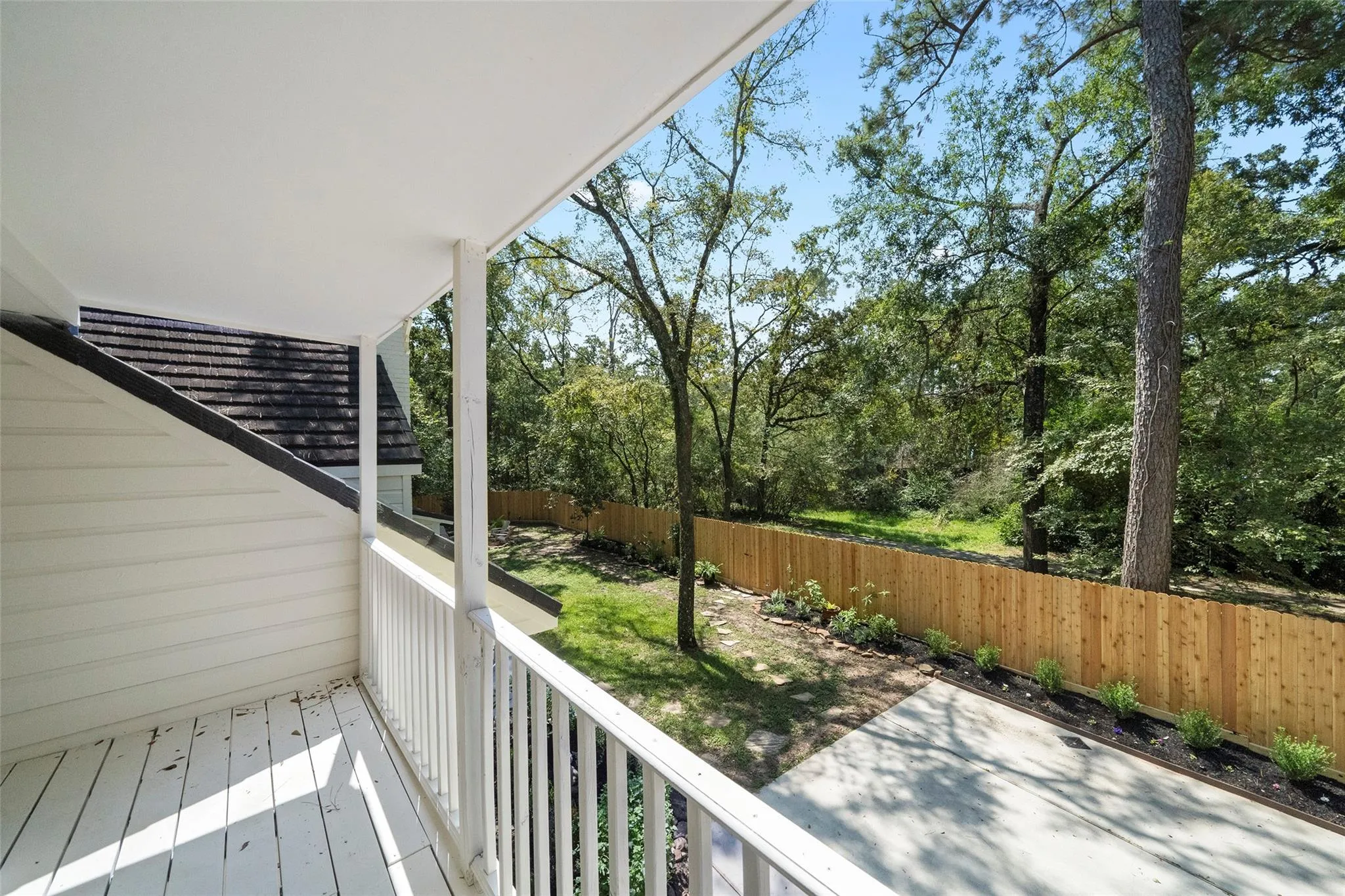 2811 Crossvine Circle