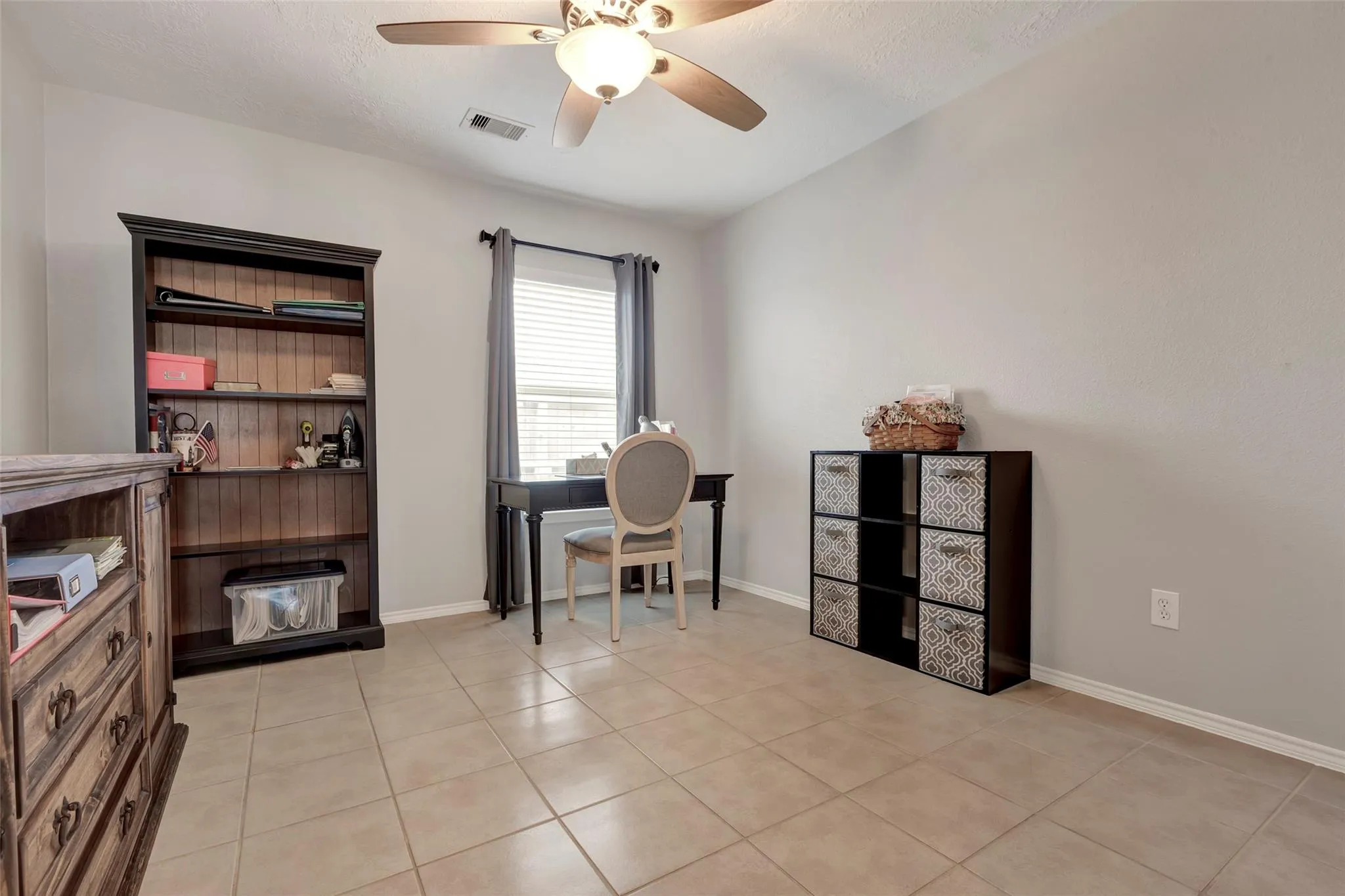 28543 Lockeridge View Drive