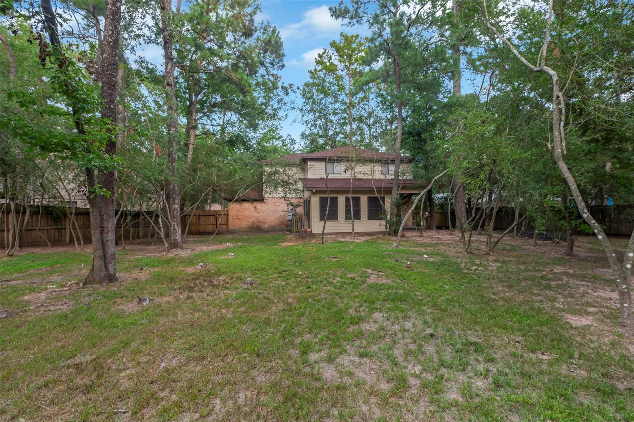 36 Pinewood Forest Court