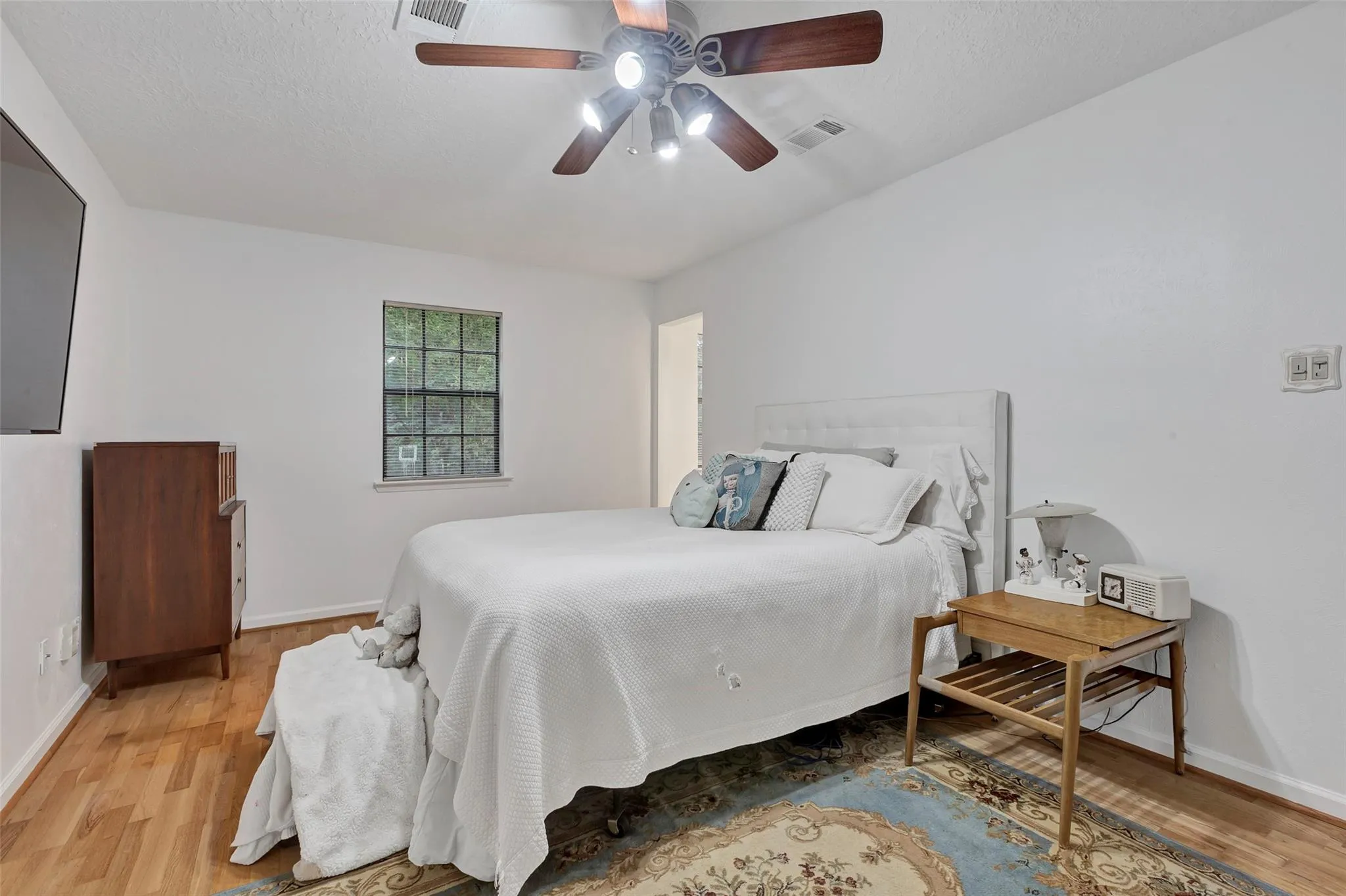 36 Pinewood Forest Court