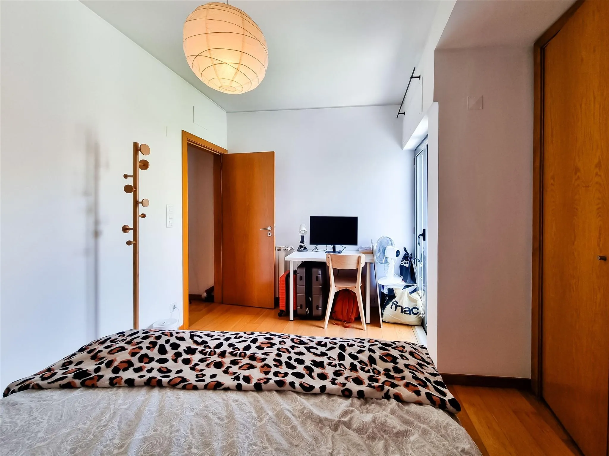 42 Alameda dos Oceanos