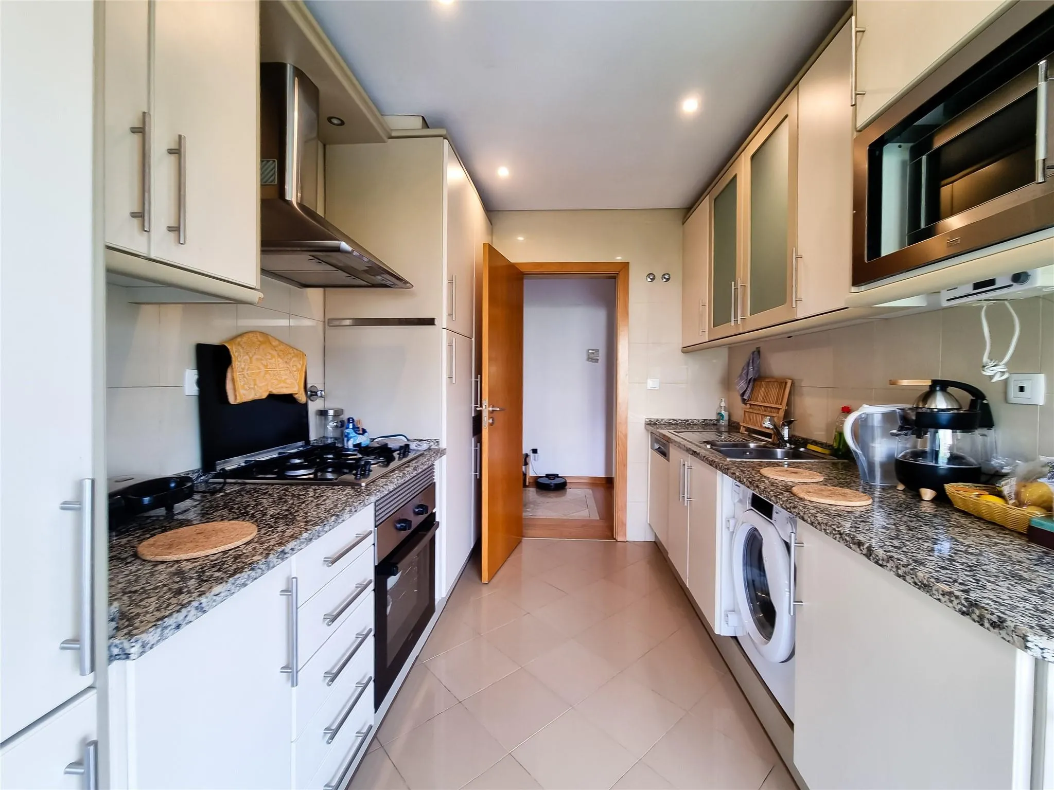 42 Alameda dos Oceanos