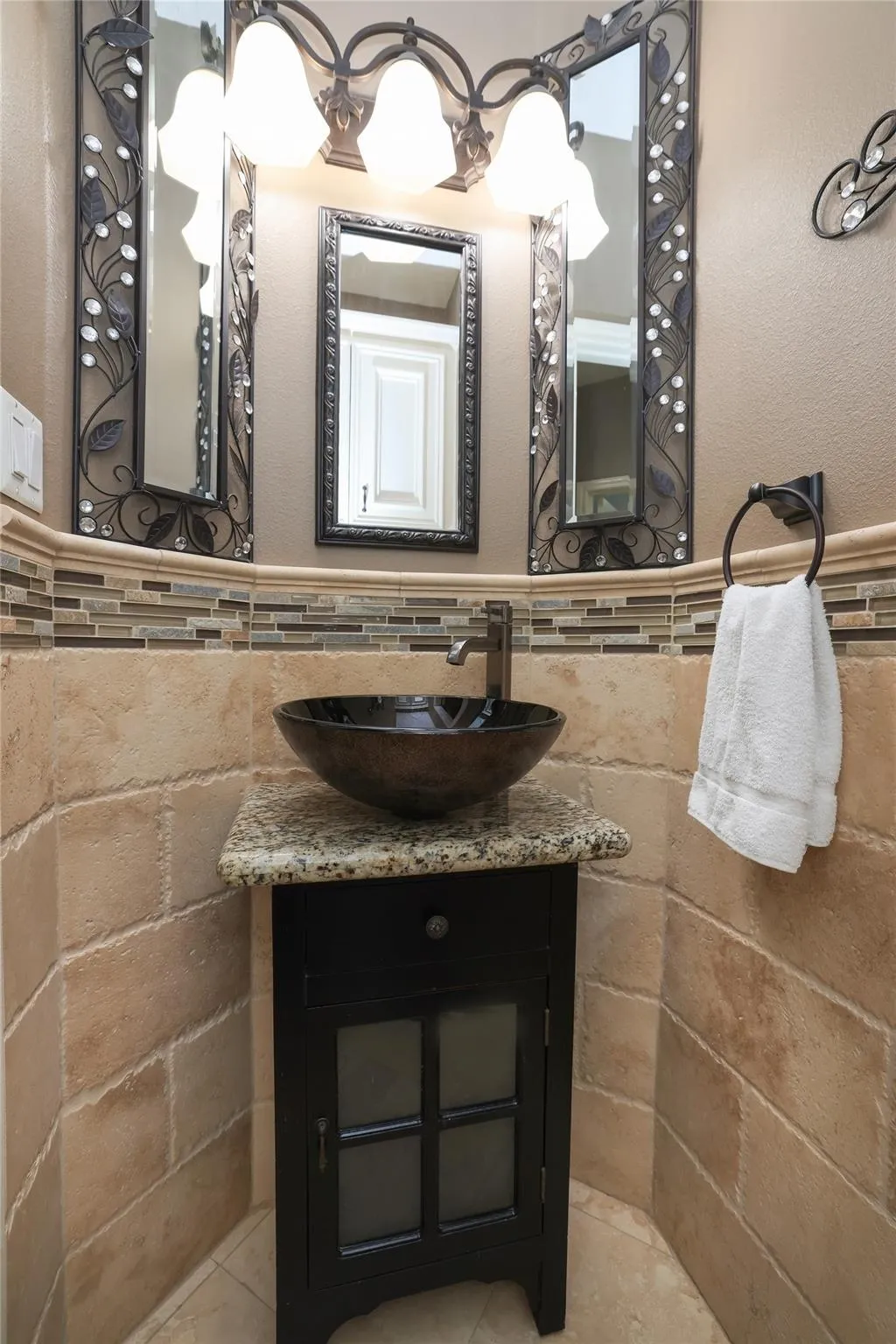 502 Monarch Oak Drive