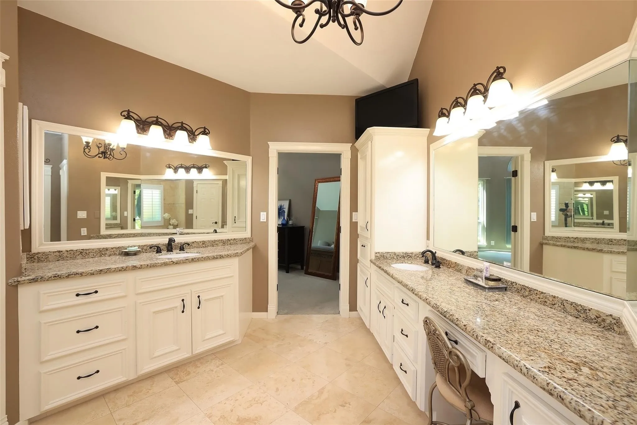 502 Monarch Oak Drive