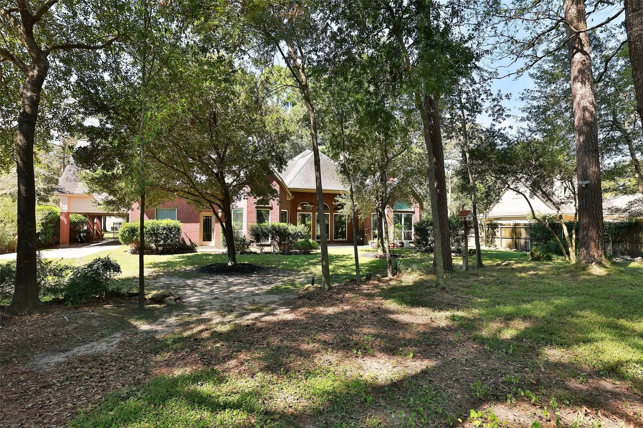 502 Monarch Oak Drive