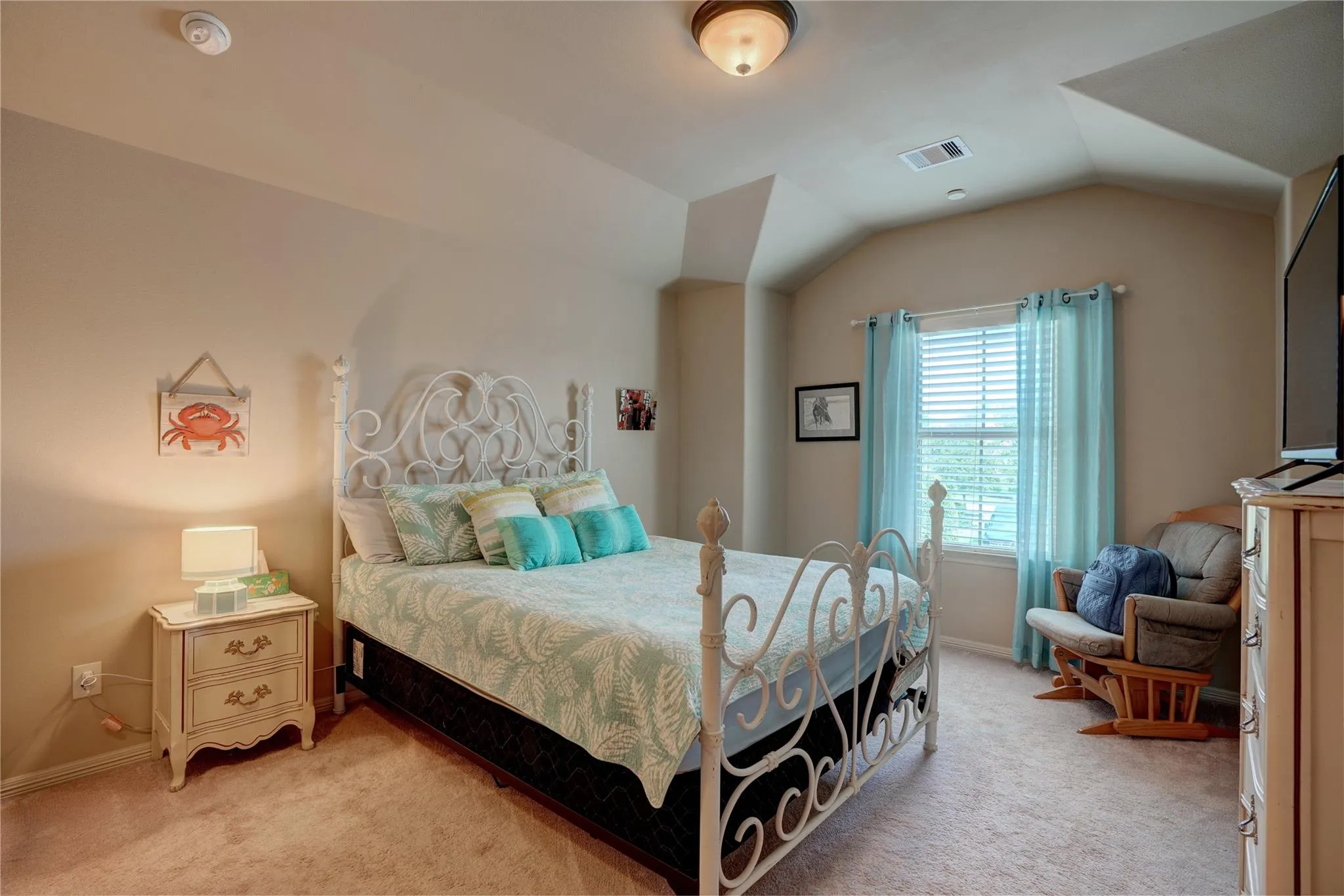 54 Beacons Light Place