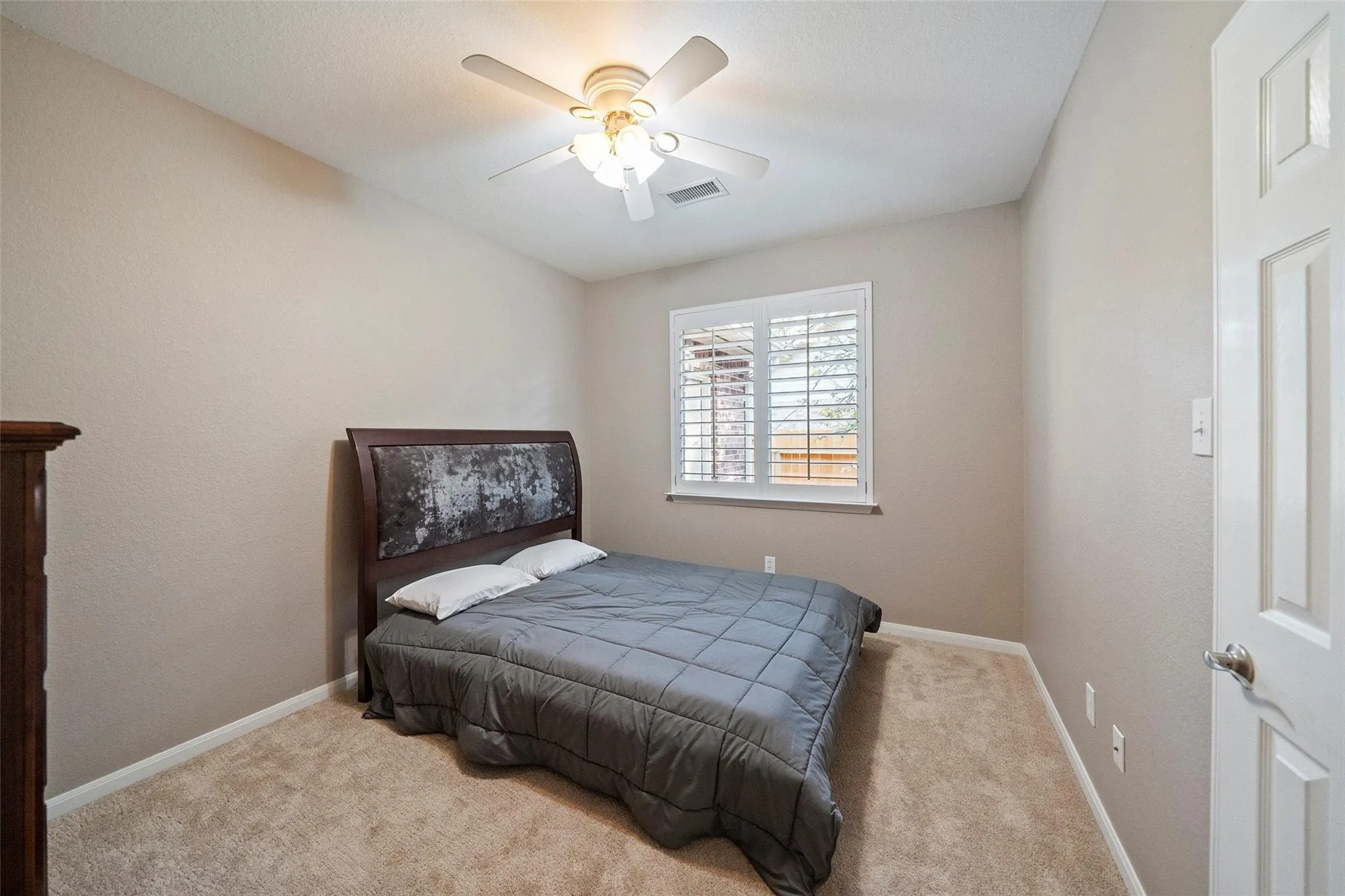 59 N April Mist Cir Circle N