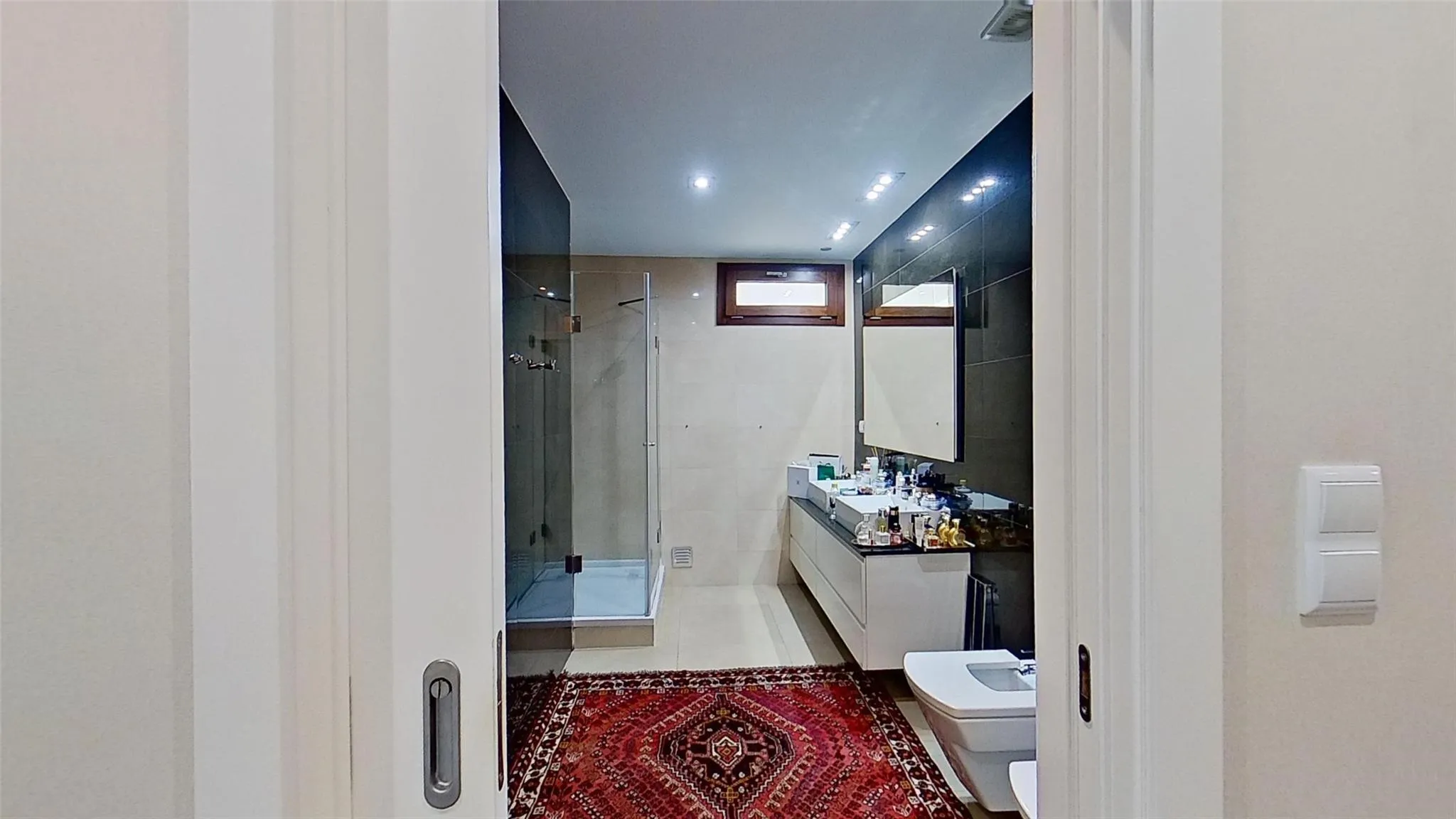 6-6C Rua Dr. João António Gonçalves 1B