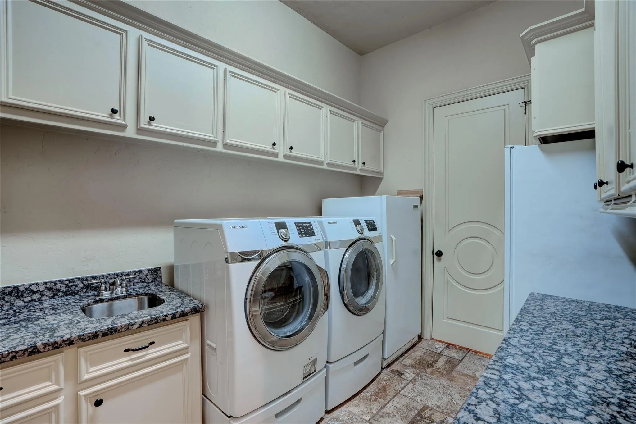 8027 Spring Village Drive