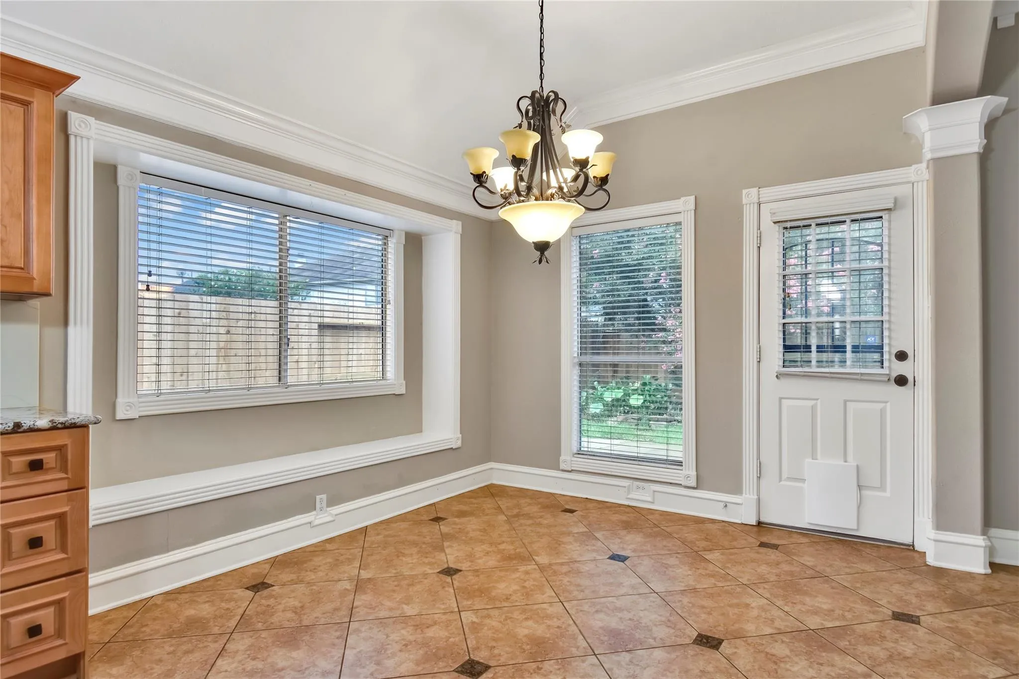 8519 Split Branch Lane