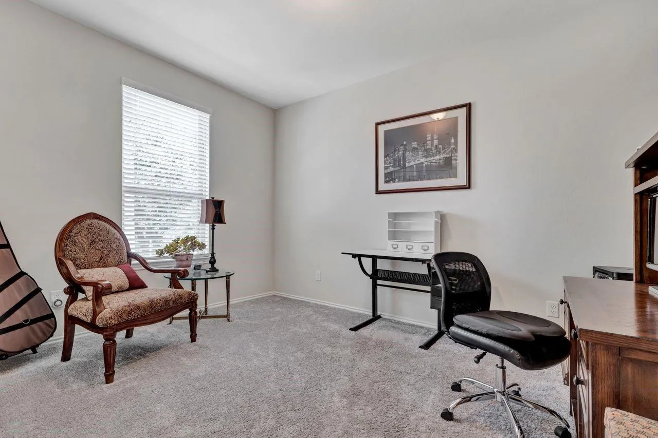 8608 Hollyoaks Creek Lane