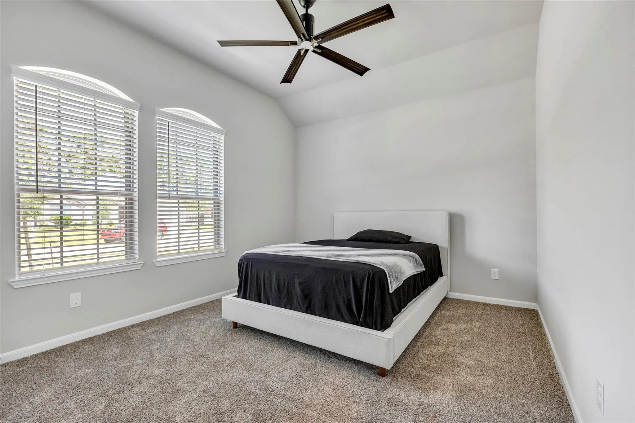 9226 Ganter River Trail